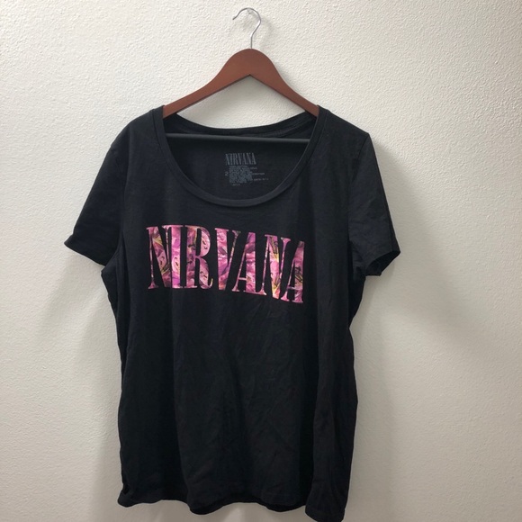 Tops - Pink Nirvana tee
